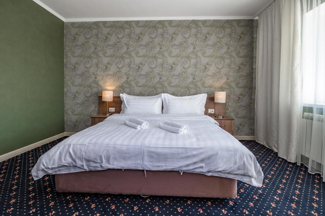 Gokai Hotel Akmola Esterno foto