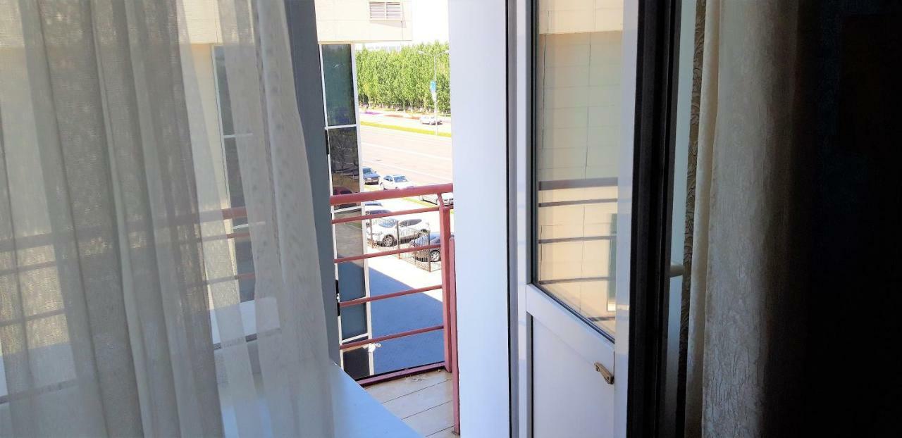 Gokai Hotel Akmola Esterno foto